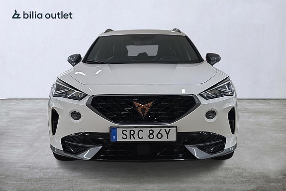 Cupra Formentor e-HYBRID 3 of 5