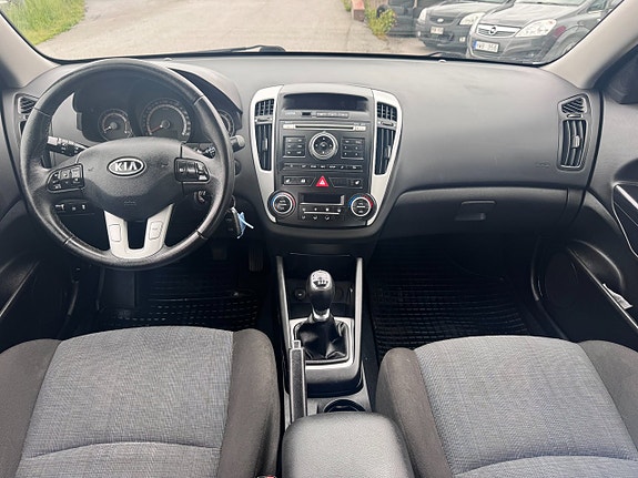 Kia Ceed 5 of 6