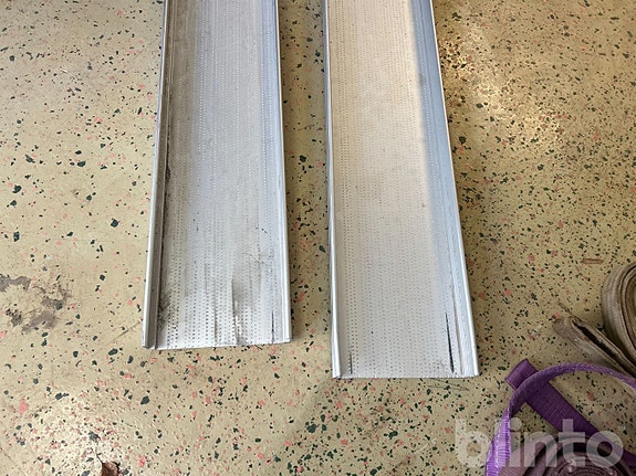 Product image 13 of 17