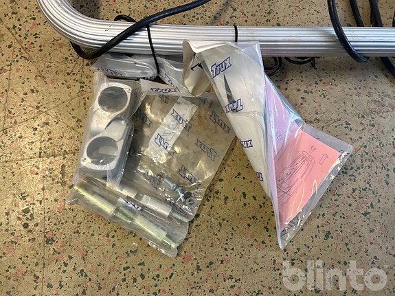Product image 11 of 17