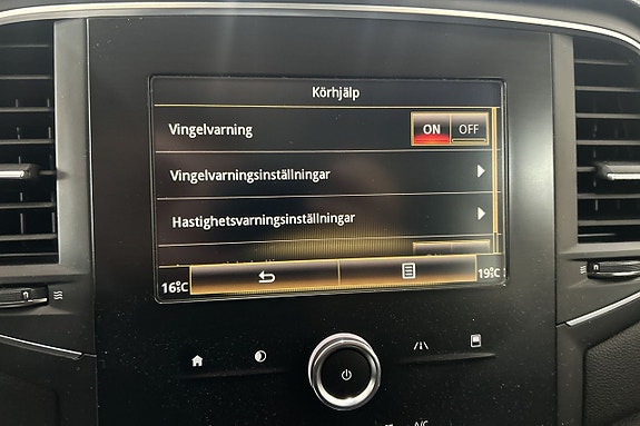 Renault Megane 19 of 27