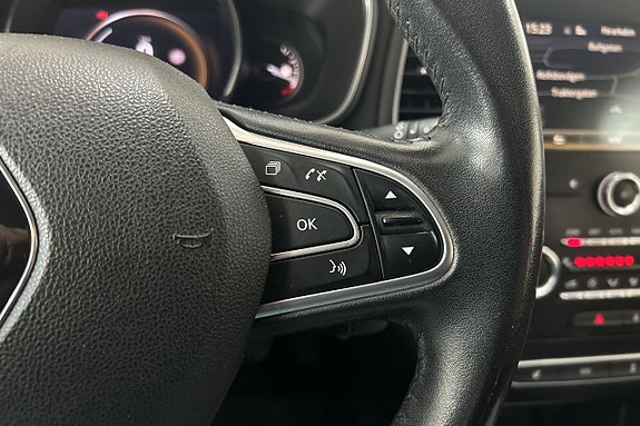Renault Megane 18 of 27