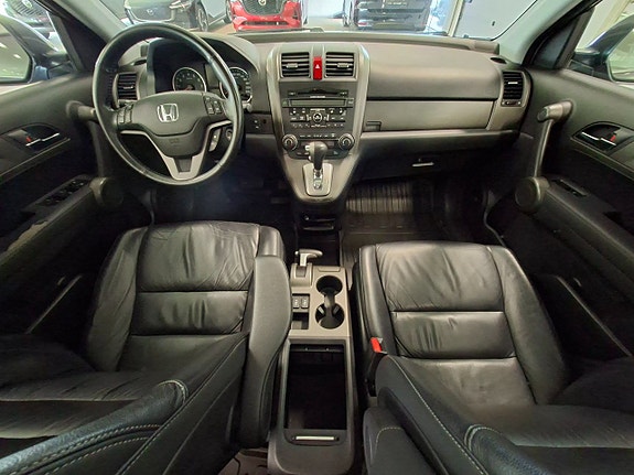 Honda CR-V 6 of 8