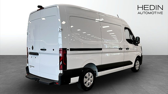 Renault Master 2 of 5