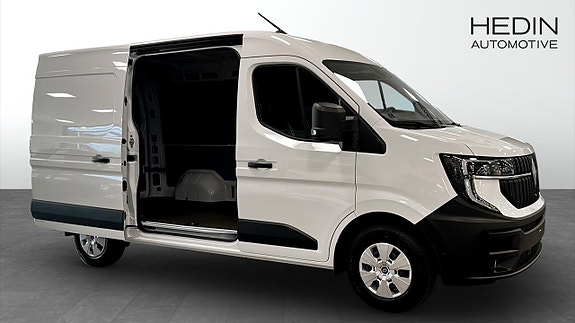 Renault Master 12 of 12