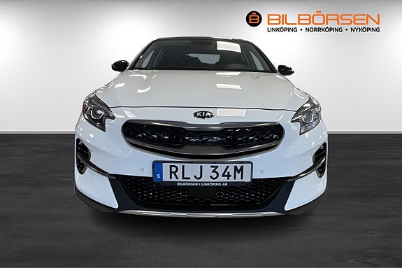 Kia XCeed 2 of 14