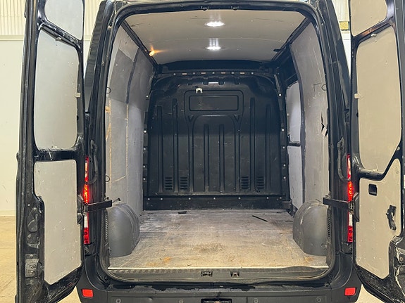 Renault Master 8 of 19