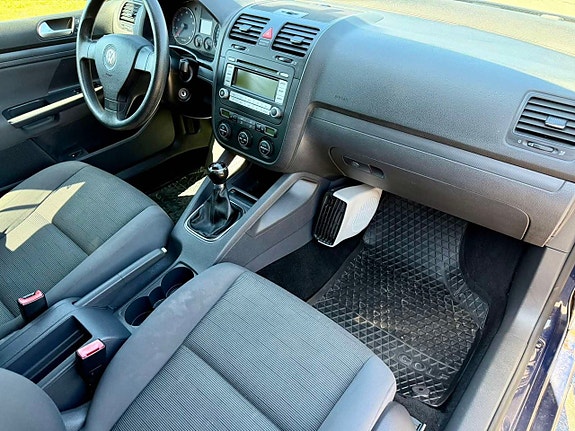 Volkswagen Golf I 6 of 12