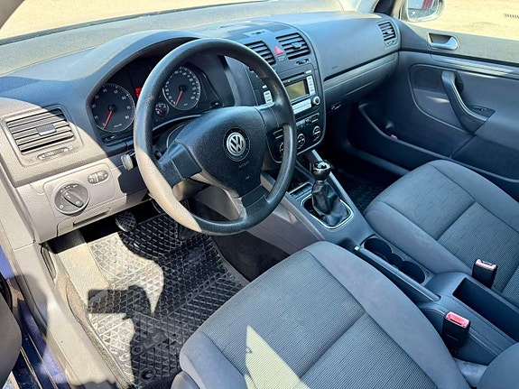 Volkswagen Golf-Serie 5 of 5