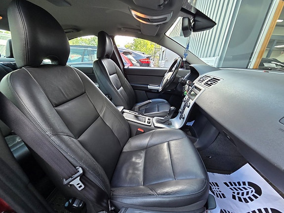 Volvo S40 10 of 15