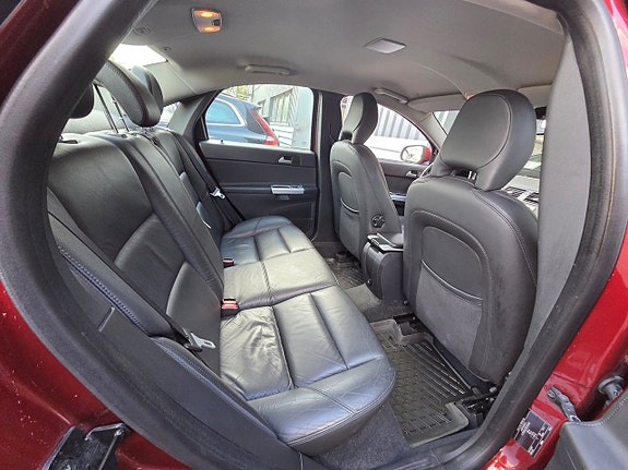 Volvo S40 11 of 15