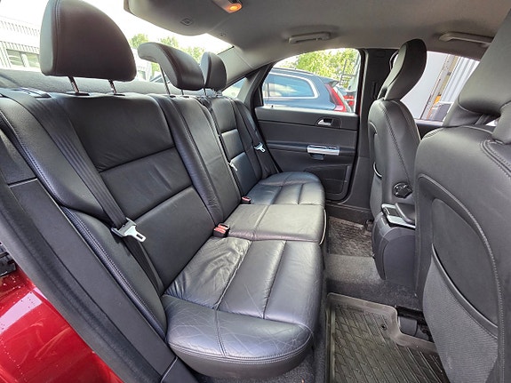 Volvo S40 12 of 15