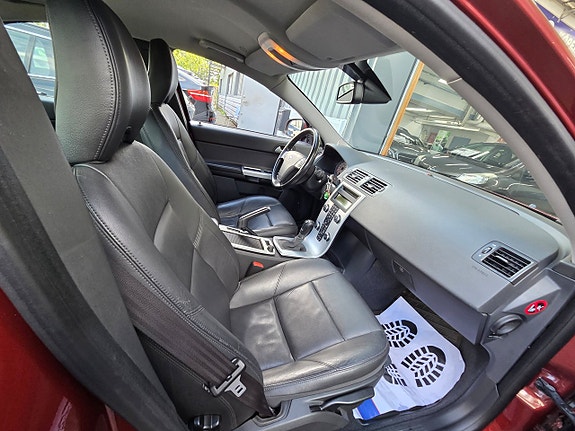 Volvo S40 9 of 15