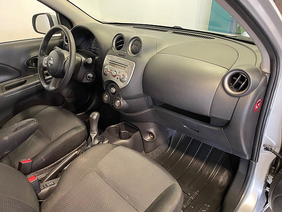 Nissan Micra 6 of 10