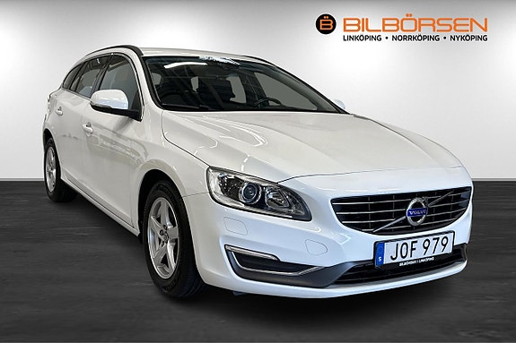 Volvo V60 3 of 5