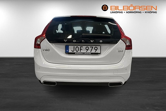 Volvo V60 5 of 5