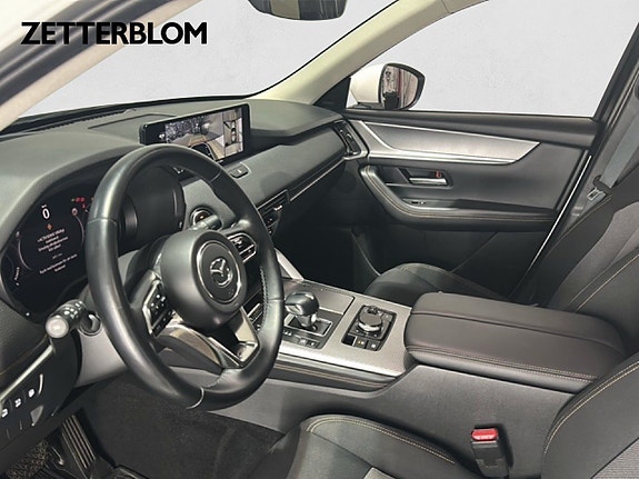 Mazda CX-60 8 of 19