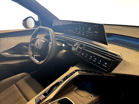 Peugeot 5008 12 of 16