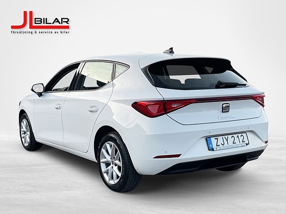 Seat Leon 2 of 3