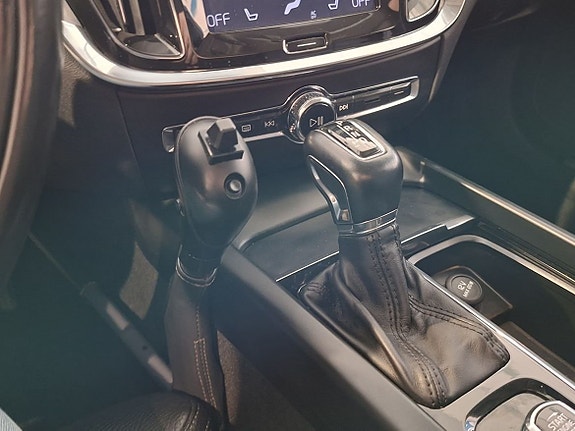 Volvo V60 14 of 14