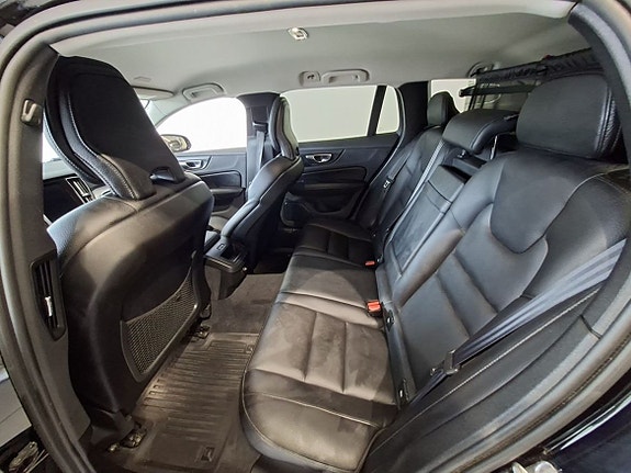 Volvo V60 6 of 14