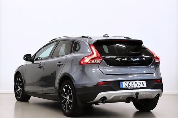 Volvo V40 Cross Country 7 of 27