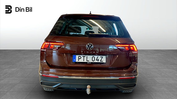 Volkswagen Tiguan 5 of 5