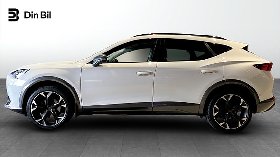 Cupra Formentor 2 of 5