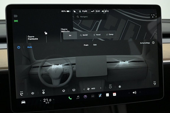 Tesla Model Y 16 of 27