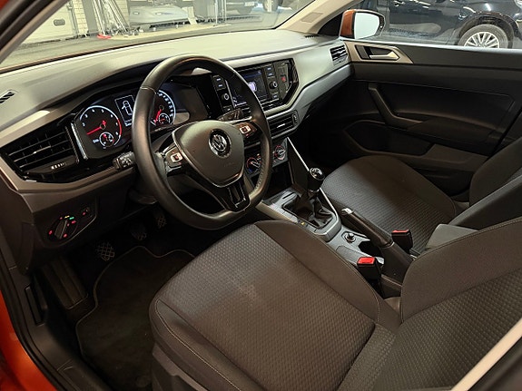 Volkswagen Polo 7 of 22