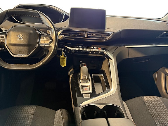 Peugeot 3008 9 of 15