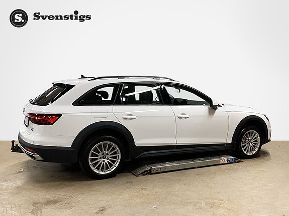 Audi A4 allroad 7 of 12