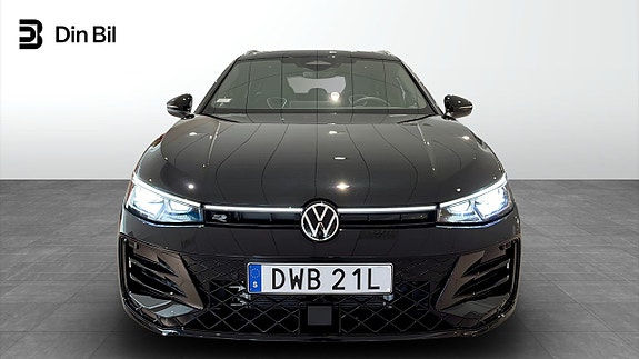 Volkswagen Passat 4 of 5
