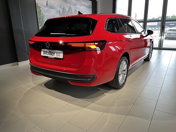 Volkswagen Passat 4 of 5