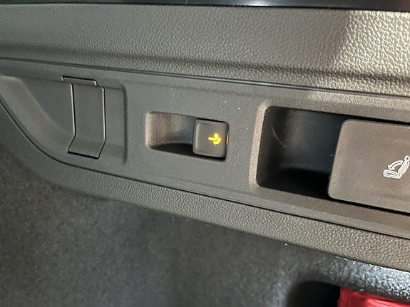 Volkswagen Passat 19 of 19