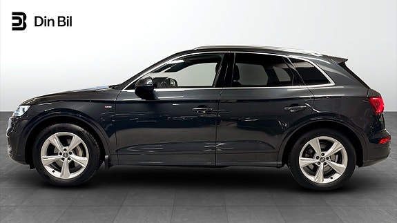 Audi Q5 2 of 5