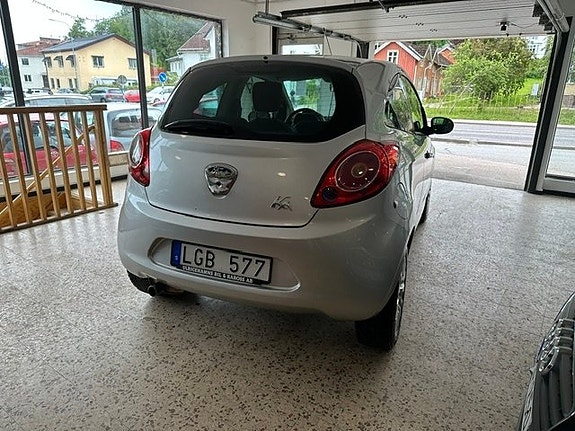 Ford Ka 8 of 11
