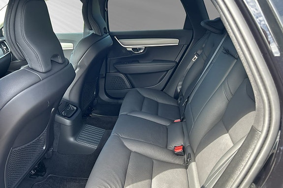 Volvo V90 9 of 13