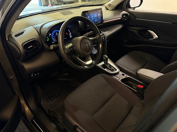 Toyota Yaris Cross 7 of 21