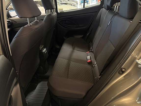 Toyota Yaris Cross 18 of 21