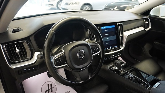 Volvo V60 12 of 20