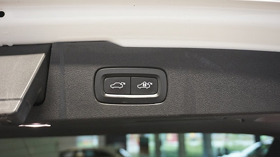 Volvo V60 16 of 20