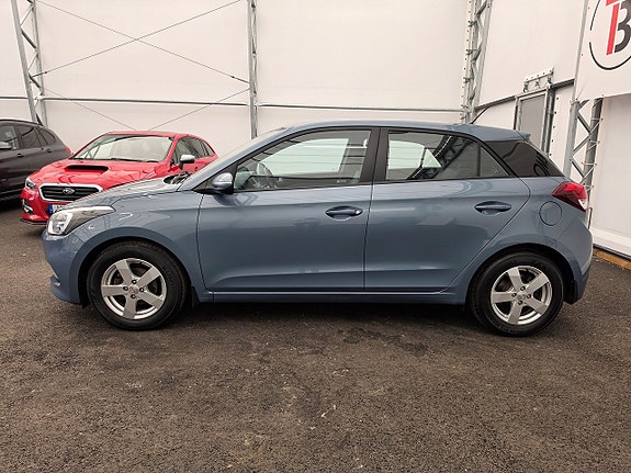 Hyundai i20 8 of 21