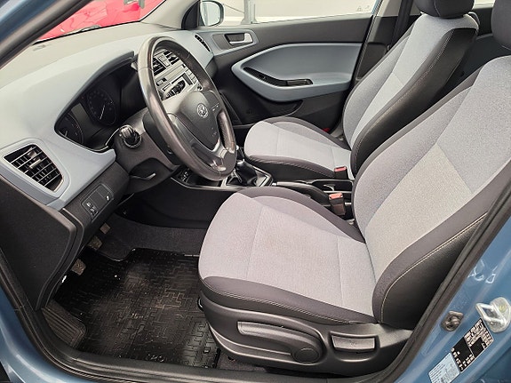 Hyundai i20 17 of 21