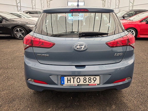 Hyundai i20 5 of 21