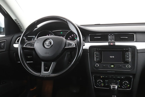 Skoda Superb 12 of 30