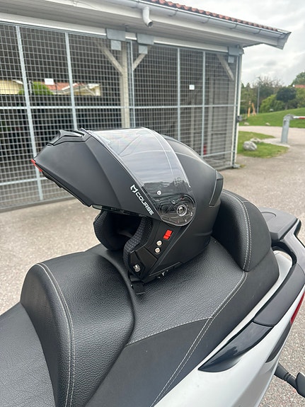 Piaggio MP3-500 LT 9 of 10