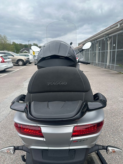 Piaggio MP3-500 LT 10 of 10