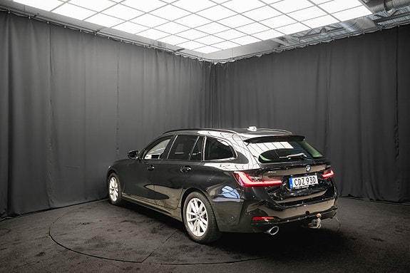BMW 320d 8 of 23