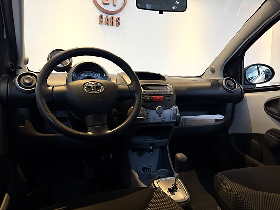 Toyota Aygo 10 of 15